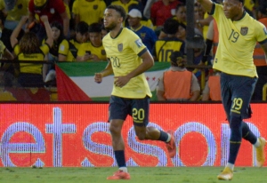 ECUADOR recibe a NUEVOS CONVOCADOS que se suman a la concentración para reforzar el grupo