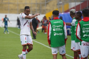 Completa la dupla de centrales del Ponchito (OFICIAL)