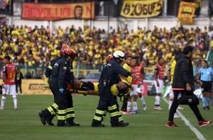 ¡La peor noticia para Barcelona! Johan García se fractura el peroné y será sometido a una cirugía urgente