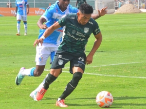 Ángel Mena YA MOJÓ con Orense SC y para deleite de todos, fue una joyita de las de colección