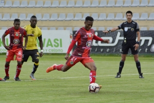 Al fin le llegan los refuerzos al Técnico Universitario (FOTO)