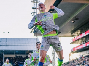 El ‘Androide’ continúa imparable: Doblete de Haaland lleva al Manchester City a una nueva victoria contundente