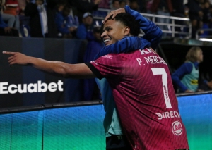 ¡TENDRÁ QUE APRENDER A AULLAR! Patrik Mercado listo para ser vendido por IDV en enero