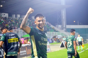 ¡SE INSTALA ENTRE LOS MEJORES! Orense pisa fuerte y está en zona al hexagonal final por el título con autoridad