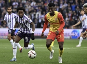 Jhoanner Chávez de vuelta en EC Bahía y en rol inicialista