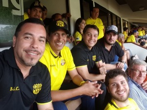 “¡No tienen la valentía de enfrentarme!” (VIDEO)