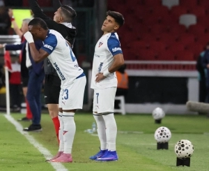 Decisiones radicales: Tiago Nunes se las juega por un juvenil en el once de LDU