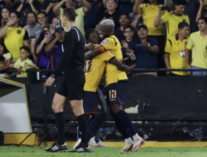 ¡La Selección DOMÓ A LOS CAMPEONES DEL MUNDO con Énner Valencia como Héroe Monumental!