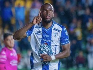 ¡SUPERHÉROE DE LEYENDA! Énner Valencia le salvó los muebles al Inter en la Libertadores