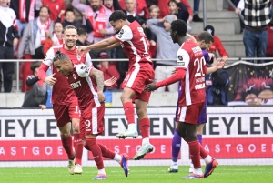 Anthony Valencia agarra vuelo junto al Royal Antwerp