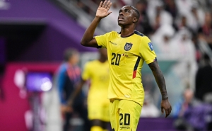 ¡Méndez deja Impresionante Récord de Pases en su Debut en el Mundial!