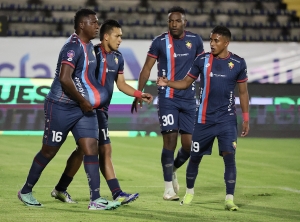 ¡El Nacional TERMINÓ SU MALDICIÓN dándole un golpe de realidad al Pato Urrutia en el Atahualpa!