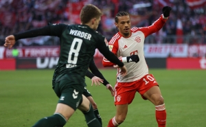 Bayern Múnich sostiene la cima en Alemania