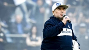 Diego Maradona 4