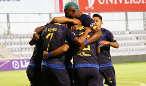 ¡Chacaritas se escapa y hunde a Liga de Portoviejo en la Zona de Descenso! (RESUMEN)