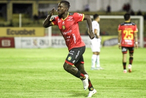 D.Cuenca se desprende de su mayor revulsivo ante las necesidades