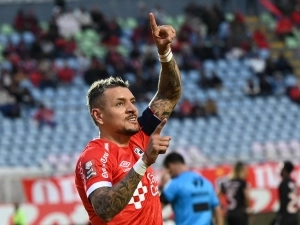 Carlos Garcés es una máquina de goles: El delantero manabita marca y Cienciano celebra un nuevo triunfo