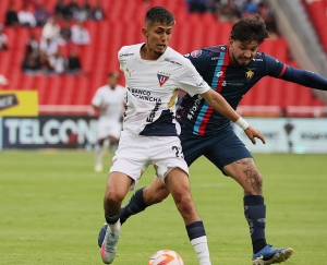 ¡LDU reveló su ÚLTIMO REFUERZO antes de cerrarse el libro de pases y DEJÓ HELADA a su Hinchada!