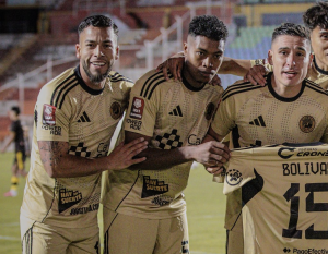 Jean Carlos Montaño titular en un Cusco FC que es la revelación de la Liga1 peruana