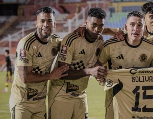 Jean Carlos Montaño titular en un Cusco FC que es la revelación de la Liga1 peruana