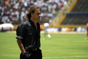 Cuatro carpetas en estudio