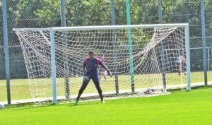 ¡Nuevo arquero ecuatoriano para el Ídolo! (OFICIAL)