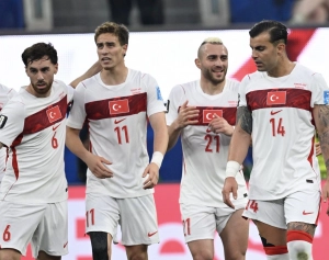 Turquía se va del Mundial derrotando al líder y organizador, los Estados Unidos