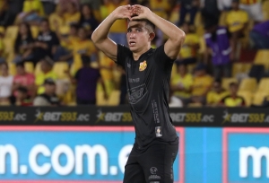 ¡Súper Gaibor al rescate con brutal doblete y asistencia! (VIDEO)