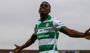 Santos Laguna recibió una oferta que analizará por Félix Torres