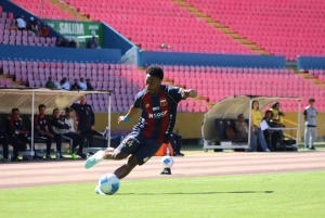 Deportivo Quito sufre un baldazo de agua helada y tropieza en su estreno en la fase nacional de Segunda Categoría