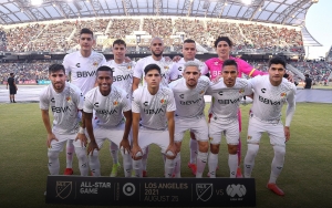 Ángel Mena fue titular con la Liga MX All Stars (VIDEO)