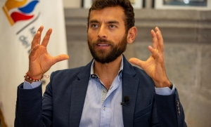 Ministro del Deporte advierte a Nassib Neme antes de las elecciones en Emelec