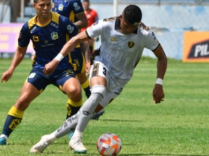 SACUDIDA ORIENTAL a tiempo para que Aucas PUEDA TRAERSE UN PUNTO de Manta