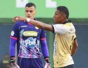 Jhon Ontaneda sufrió un empate de último minuto, y en casa, con Águilas Doradas