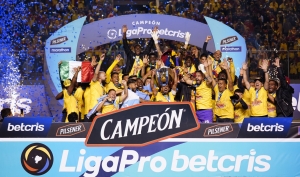 Como cuando era el Rey en el estadio del Arbolito