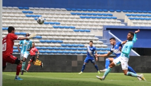 Buena prueba entre Emelec y 9 de Octubre (RESUMEN)