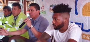 Cambió de pez en cuestión de semanas (OFICIAL)