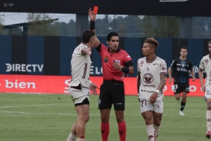 Me siento muy mal: Brian Negro da la cara y ofrece disculpas tras la jugada que fracturó a Jean Arroyo