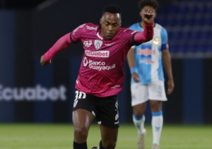 ¡Renato Ibarra confiesa qué sintió al ganar su primera Copa con LDU!