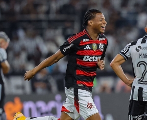 ¡Flamengo ya está en Qatar y Platita no llega solo! El Rey de América cumplió con sus primeros trabajos previo al debut