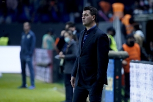 ¡Hincha de Emelec le pide una foto y termina haciéndole un desplante a Rescalvo! (VIDEO)