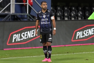 Con ayuda del ‘Zorro’ y a 8vos (VIDEO)