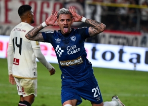 ¡LO SUELTAN DE A POCO! Carlos Garcés sumó minutos en increíble empate del Cienciano