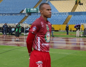 ¡Mushuc Runa TREPA A ZONA DE LÍDERES sacando un Valioso Punto del estadio Atahualpa!