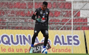 Delfín SC sorprende al no renovarle el contrato a un titular