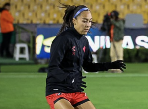 ¡PIEZA CLAVE EN UN AJEDREZ IMPOSIBLE! Karen Flores hizo de las suyas en batacazo del Atlas