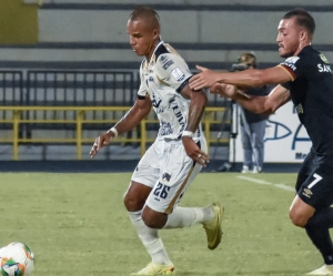 Dennys Quintero querrá olvidar este día con Llaneros FC en la Liga Betplay colombiana