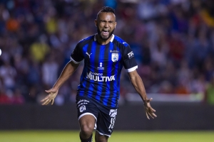 “No me creo titular, tengo a los dos mejores de la Liga MX”