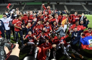 Tumbaron al imperio de los Príncipes en Francia (VIDEO)