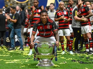 Club recién ascendido a la Premier League puso la mira en Gonzalo Plata (FOTO)